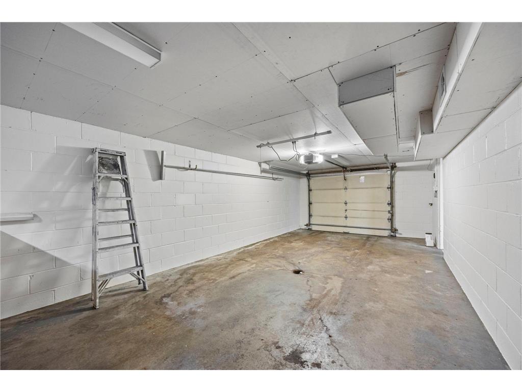 568 Frontenac Place Saint Paul MN 55104 7054722 image46