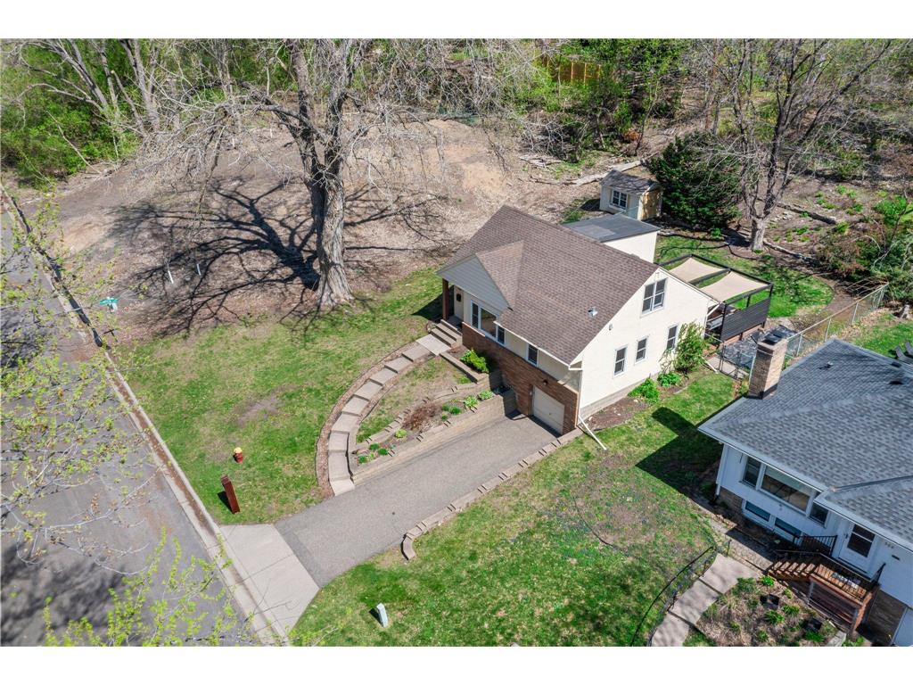 568 Frontenac Place Saint Paul MN 55104 7054722 image69