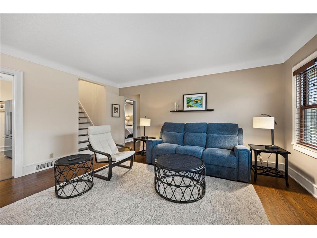 568 Frontenac Place Saint Paul MN 55104 7054722 image8