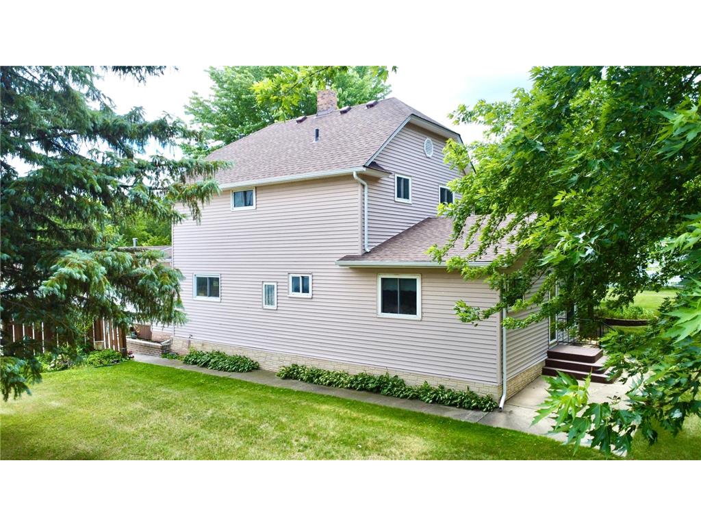 568 Minnesota Street N Ortonville MN 56278 7099930 image3