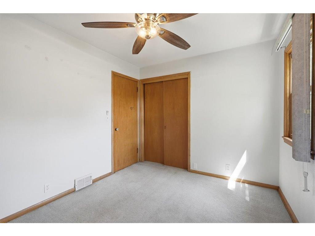 568 Shryer Avenue W Roseville MN 55113 7082948 image13