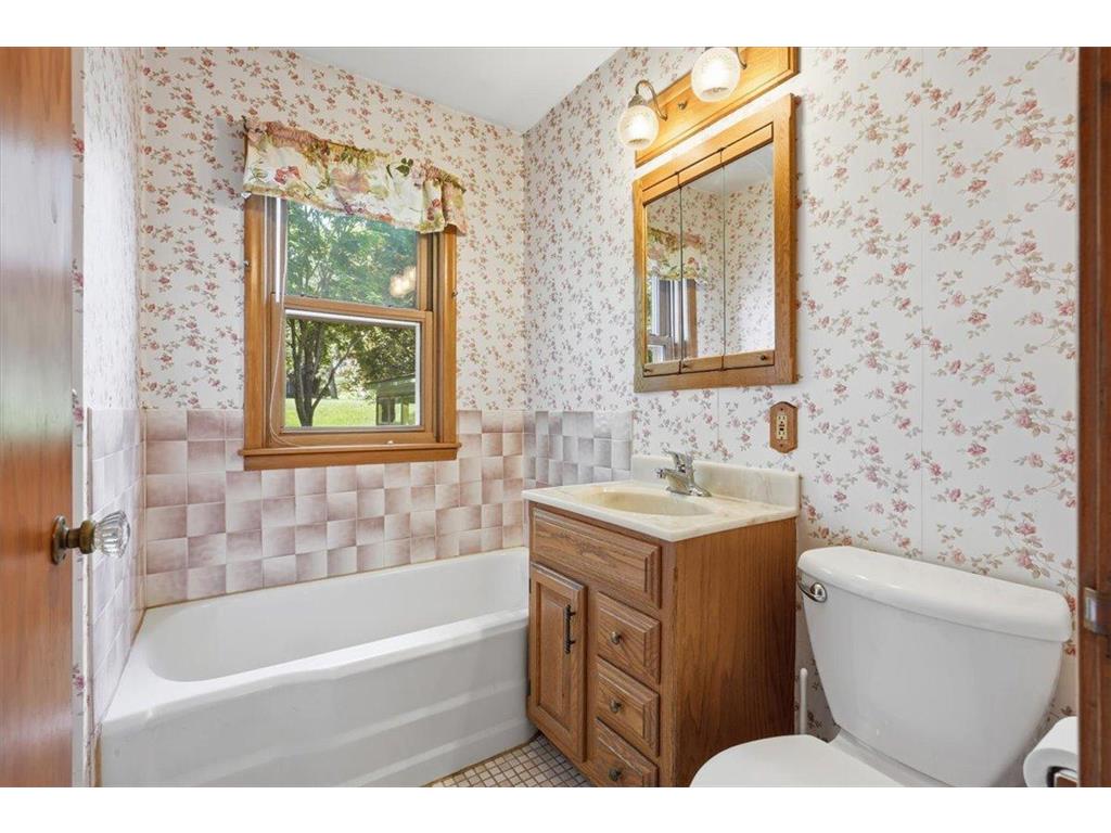 568 Shryer Avenue W Roseville MN 55113 7082948 image14