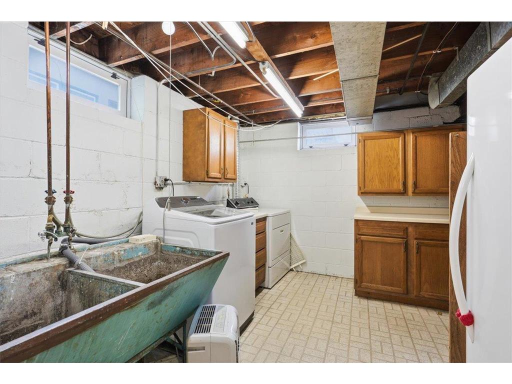 568 Shryer Avenue W Roseville MN 55113 7082948 image20