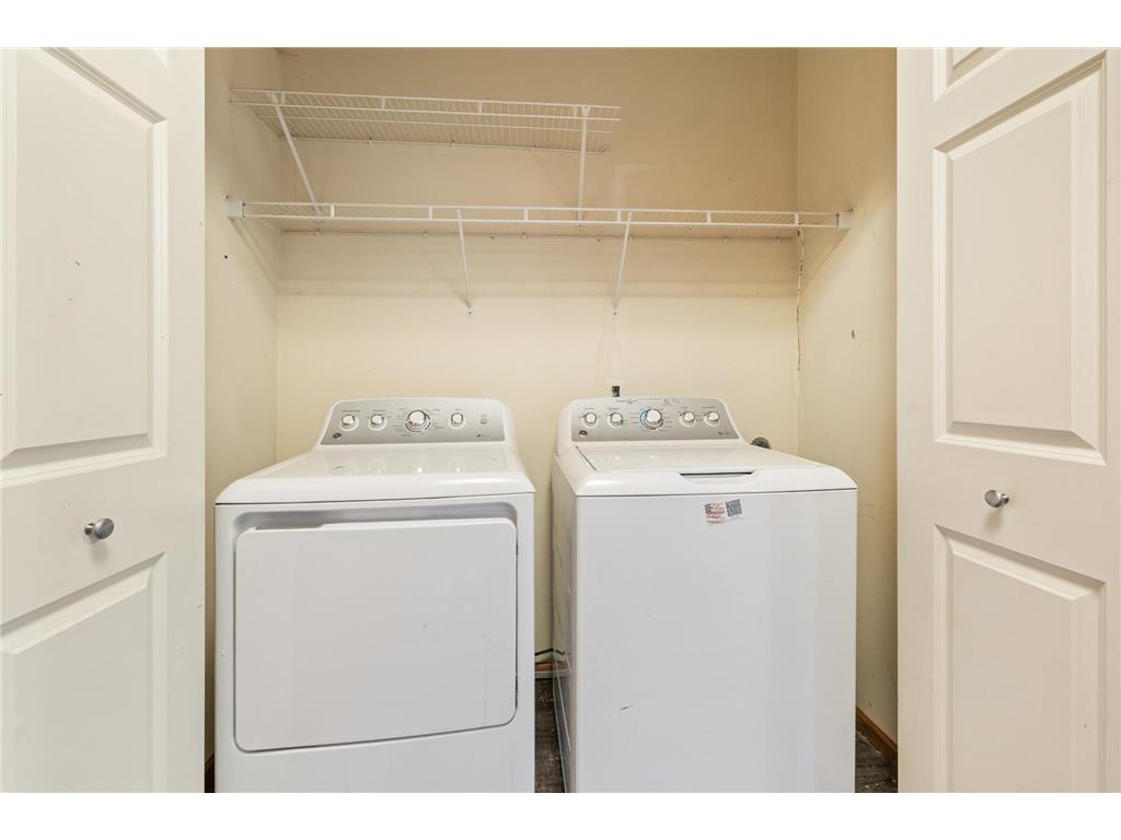 568 State Street #C Saint Paul MN 55107 7017229 image11