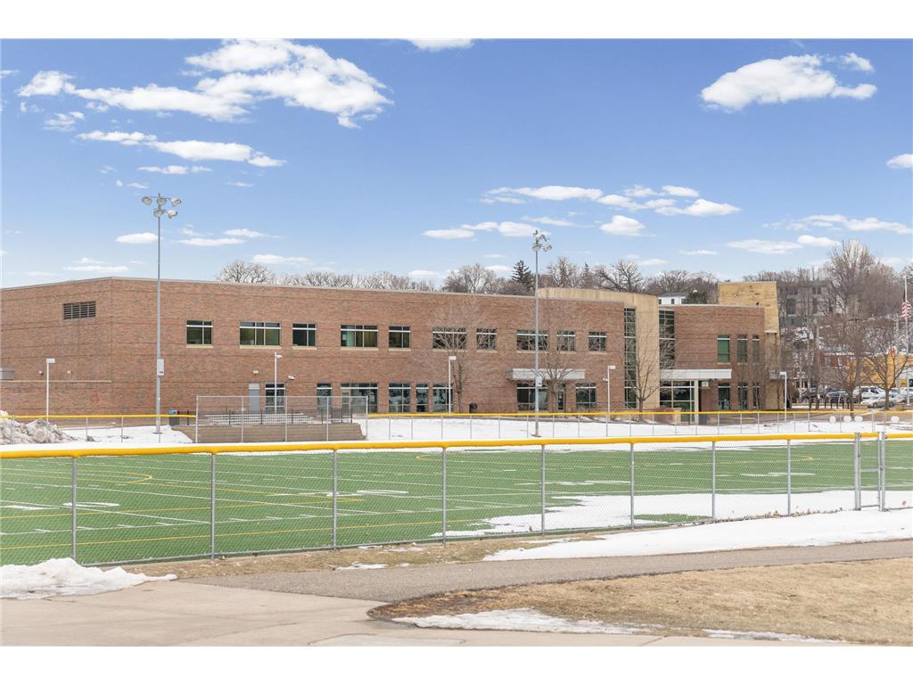 568 State Street #C Saint Paul MN 55107 7017229 image30