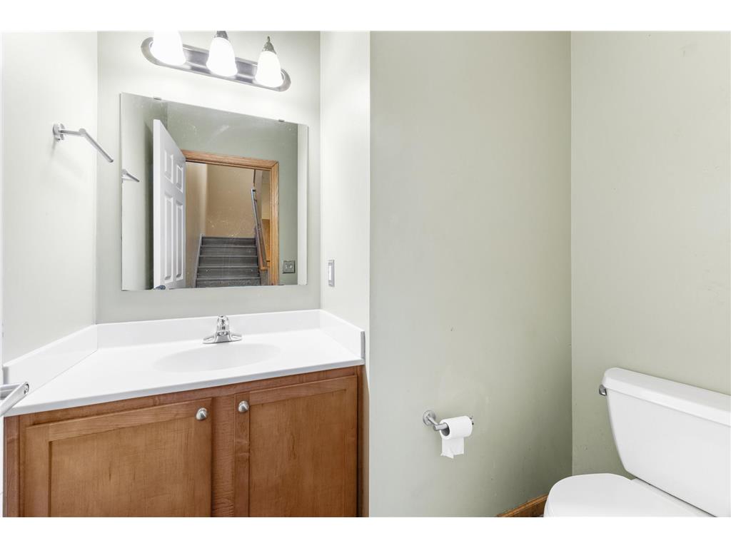 568 State Street #C Saint Paul MN 55107 7073369 image20