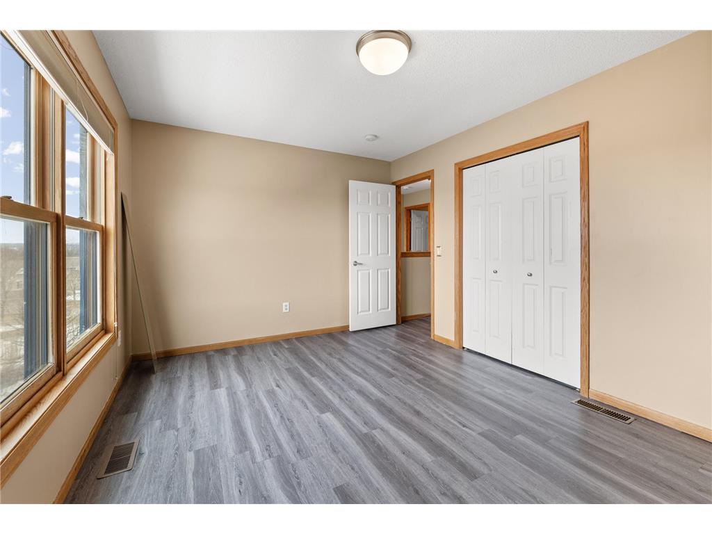 568 State Street #C Saint Paul MN 55107 7073369 image21