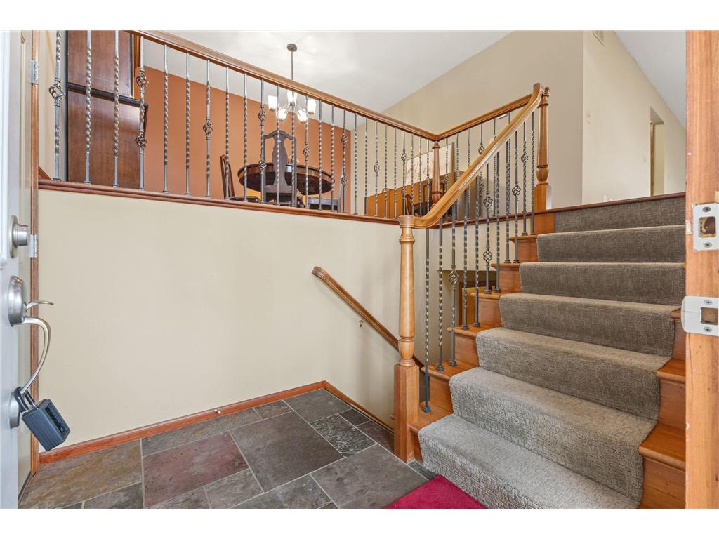 5680 Donegal Drive Shoreview MN 55126 6808498 image4