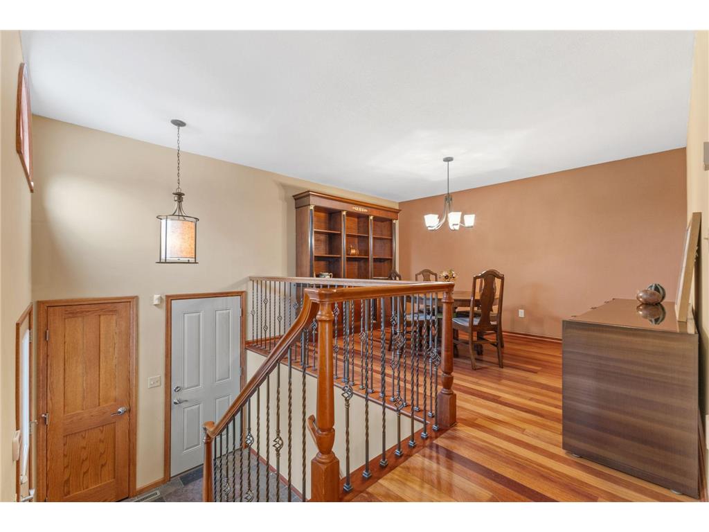 5680 Donegal Drive Shoreview MN 55126 6808498 image5