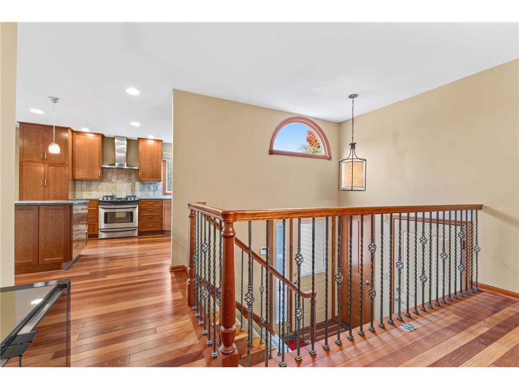 5680 Donegal Drive Shoreview MN 55126 6808498 image7