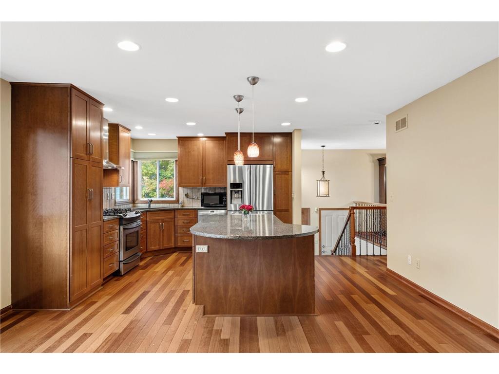 5680 Donegal Drive Shoreview MN 55126 6808498 image9