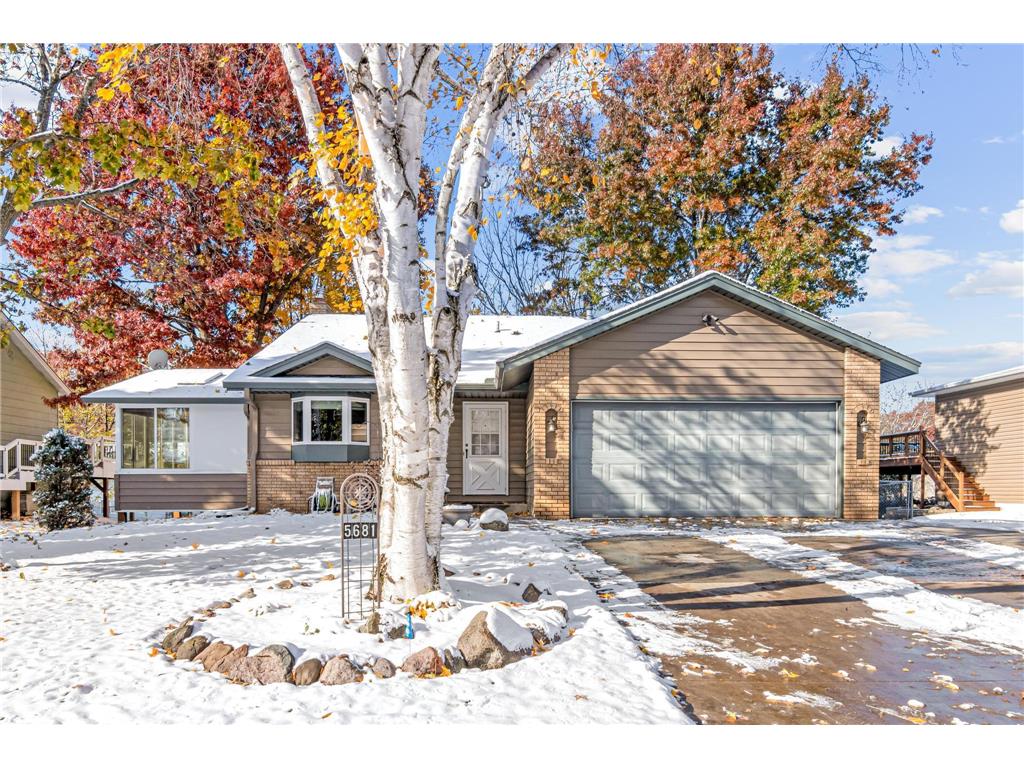 5681 Deer Trail W Shoreview MN 55126 6448716 image1