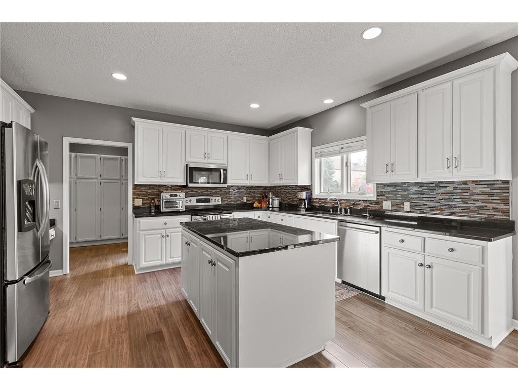 5685 Trenton Lane N Plymouth MN 55442 6329004 image1