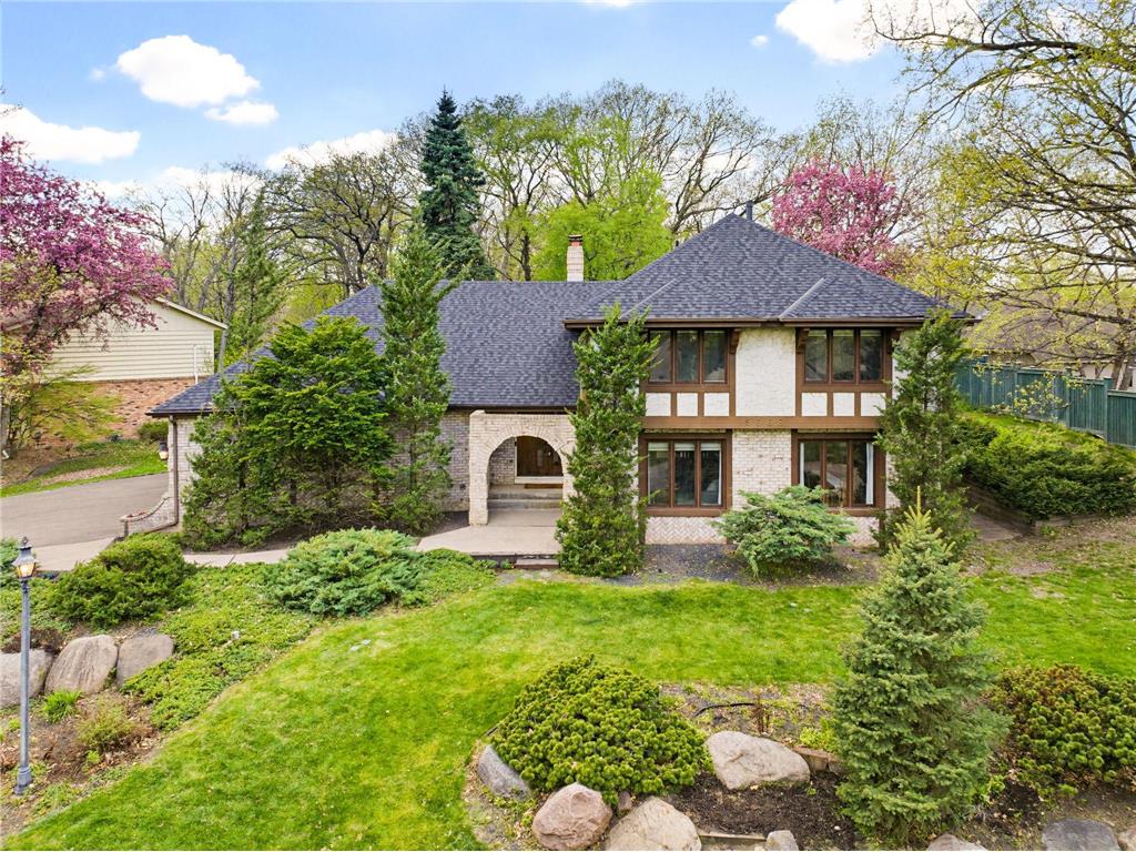 5688 Arthur Street NE Fridley MN 55432 7063048 image2