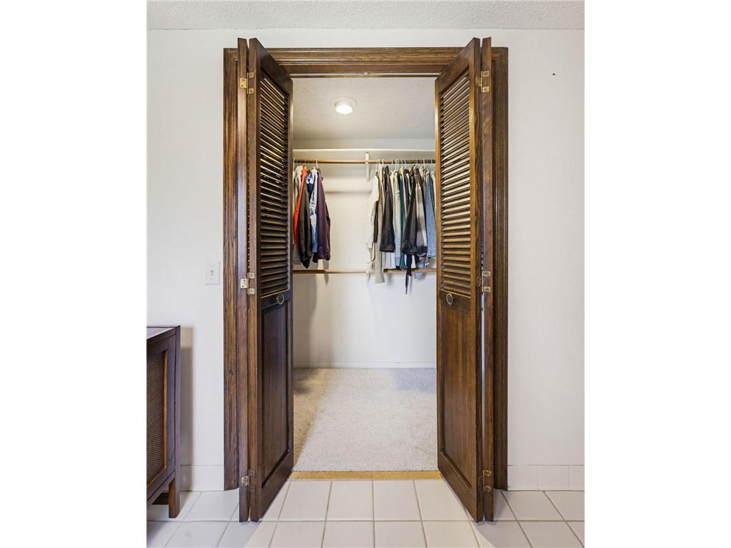 5688 Arthur Street NE Fridley MN 55432 7063048 image30