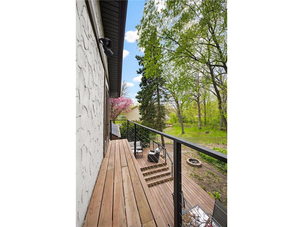 5688 Arthur Street NE Fridley MN 55432 7063048 image32