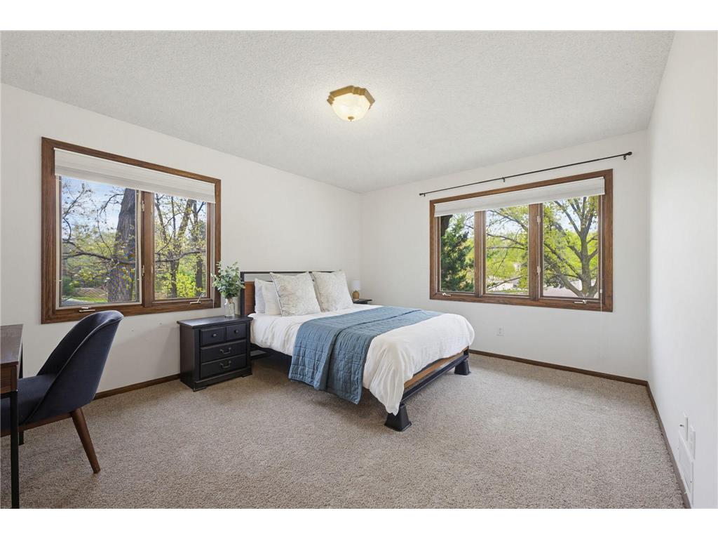 5688 Arthur Street NE Fridley MN 55432 7063048 image33