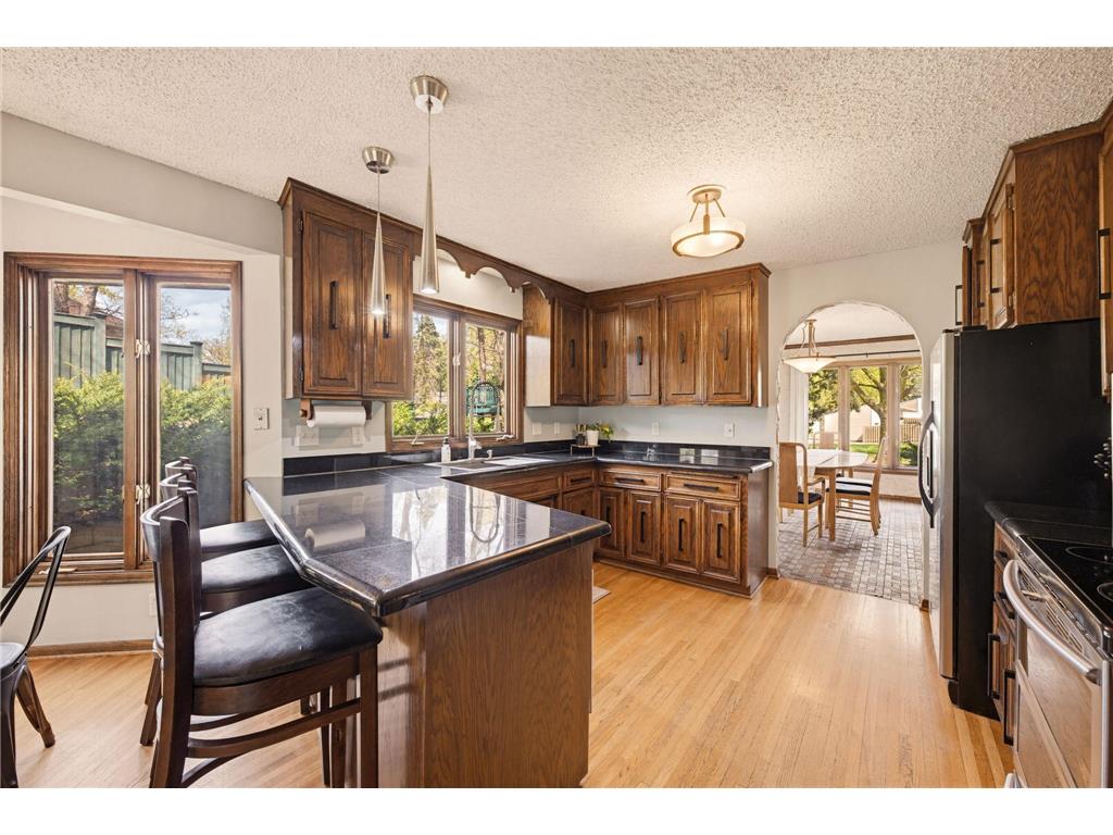 5688 Arthur Street NE Fridley MN 55432 7063048 image9