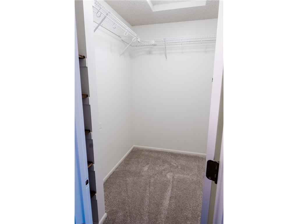 5688 Royal Oaks Drive Shoreview MN 55126 7100431 image28