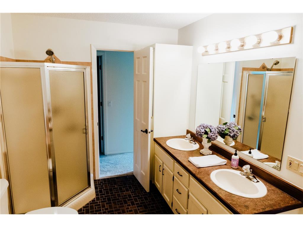5688 Royal Oaks Drive Shoreview MN 55126 7100431 image30