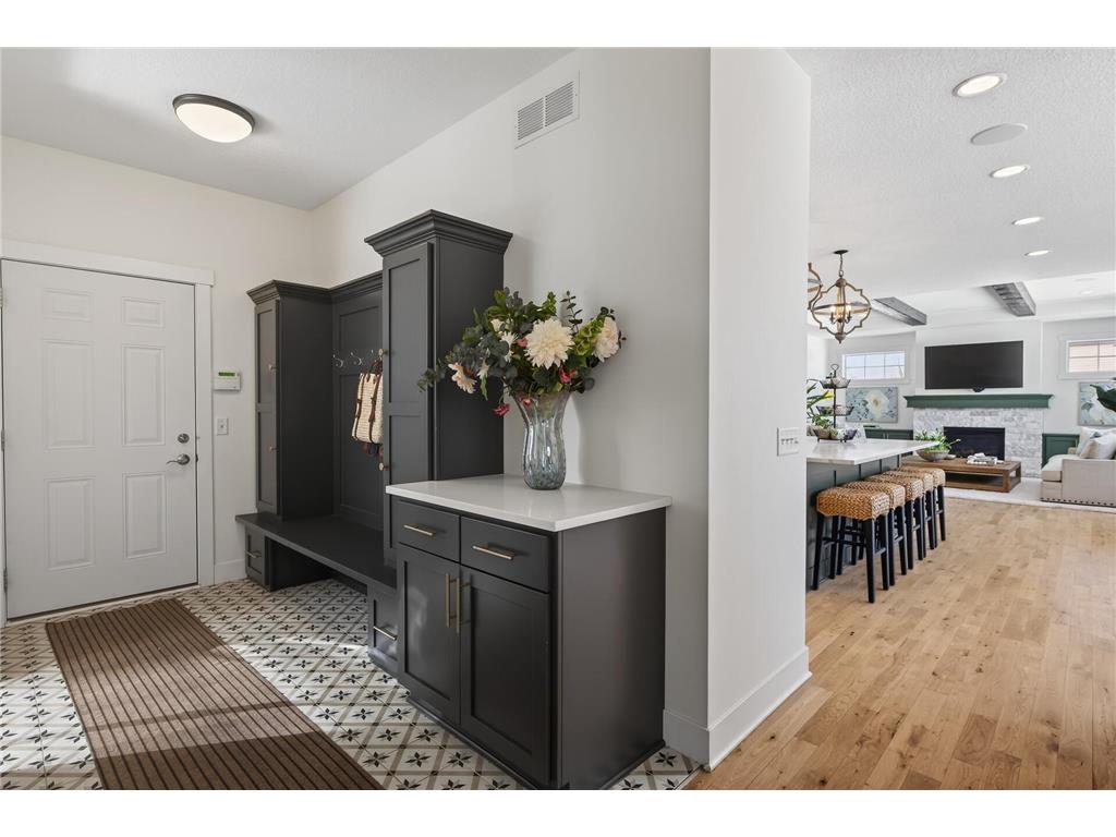 5690 Zanzibar Lane N Plymouth MN 55446 7014799 image23