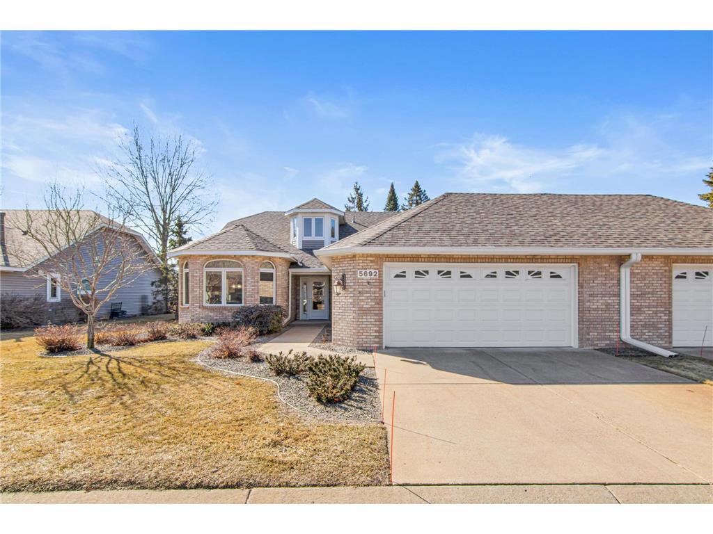 5692 Dunlap Avenue N Shoreview MN 55126 6686964 image1