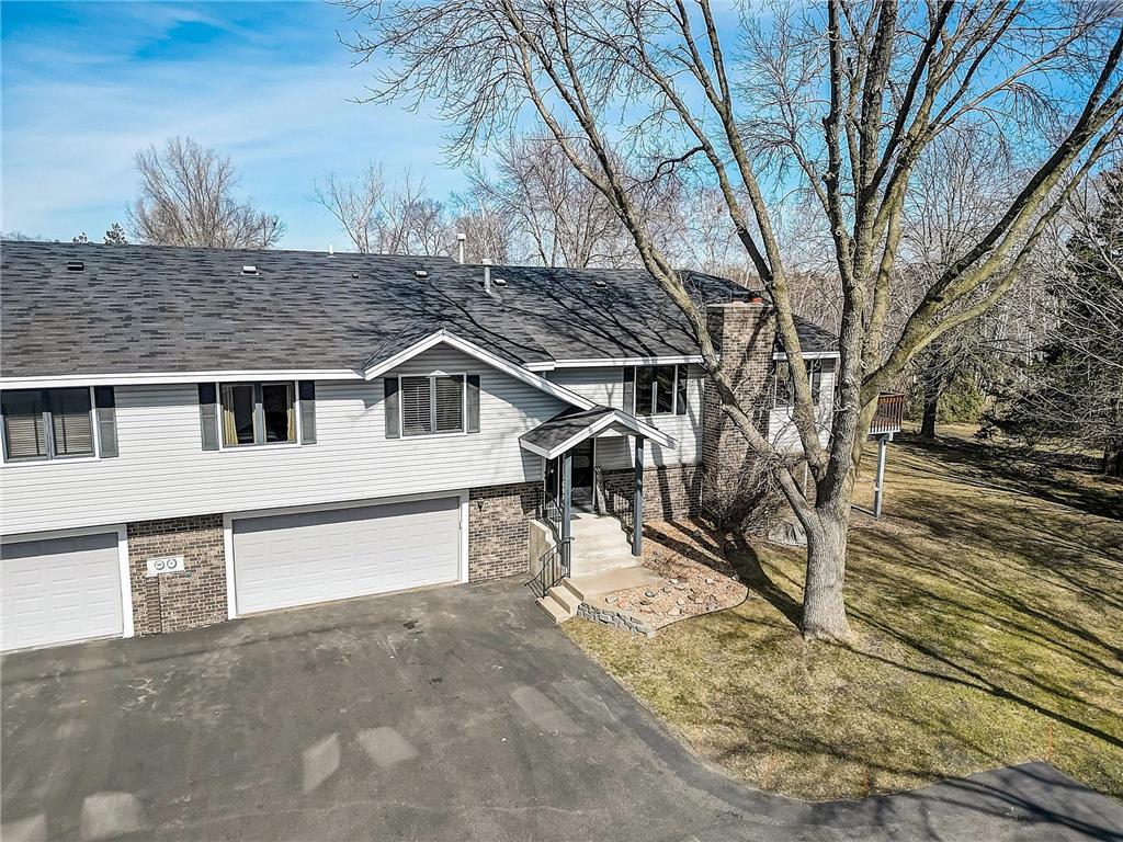 5694 Royal Oaks Drive Shoreview MN 55126 6487337 image1