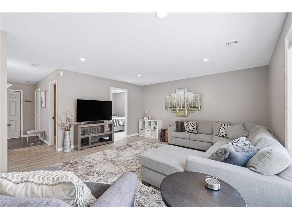 5695 Yucca Lane N Plymouth MN 55446 7005271 image12