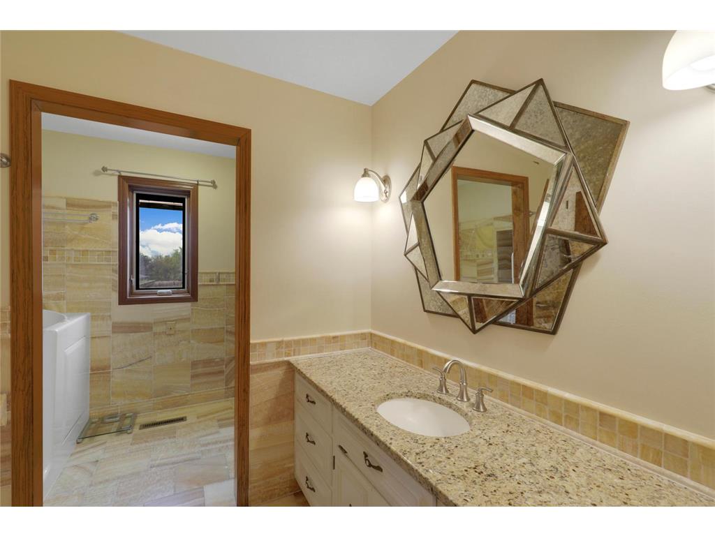 5696 170th Street N Hugo MN 55038 6804060 image38