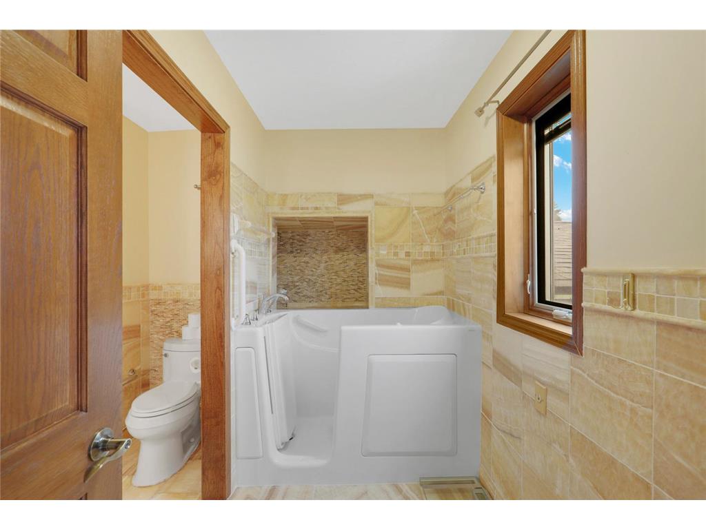 5696 170th Street N Hugo MN 55038 6804060 image39