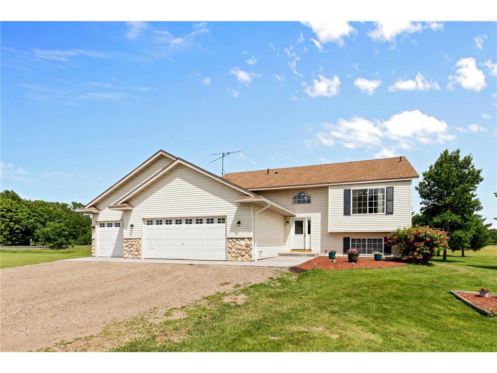 56969 Maple Avenue Rock Creek MN 55063 7086407 image3