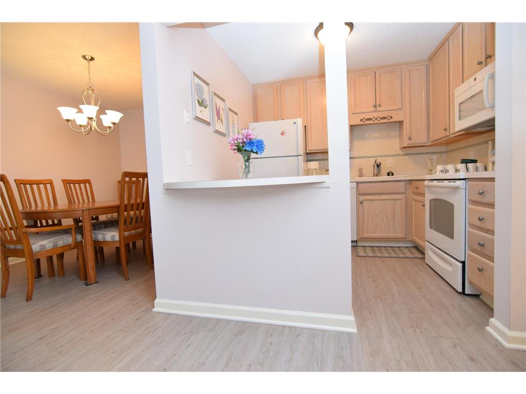 5697 Green Circle Drive #208 Minnetonka MN 55343 7042455 image12