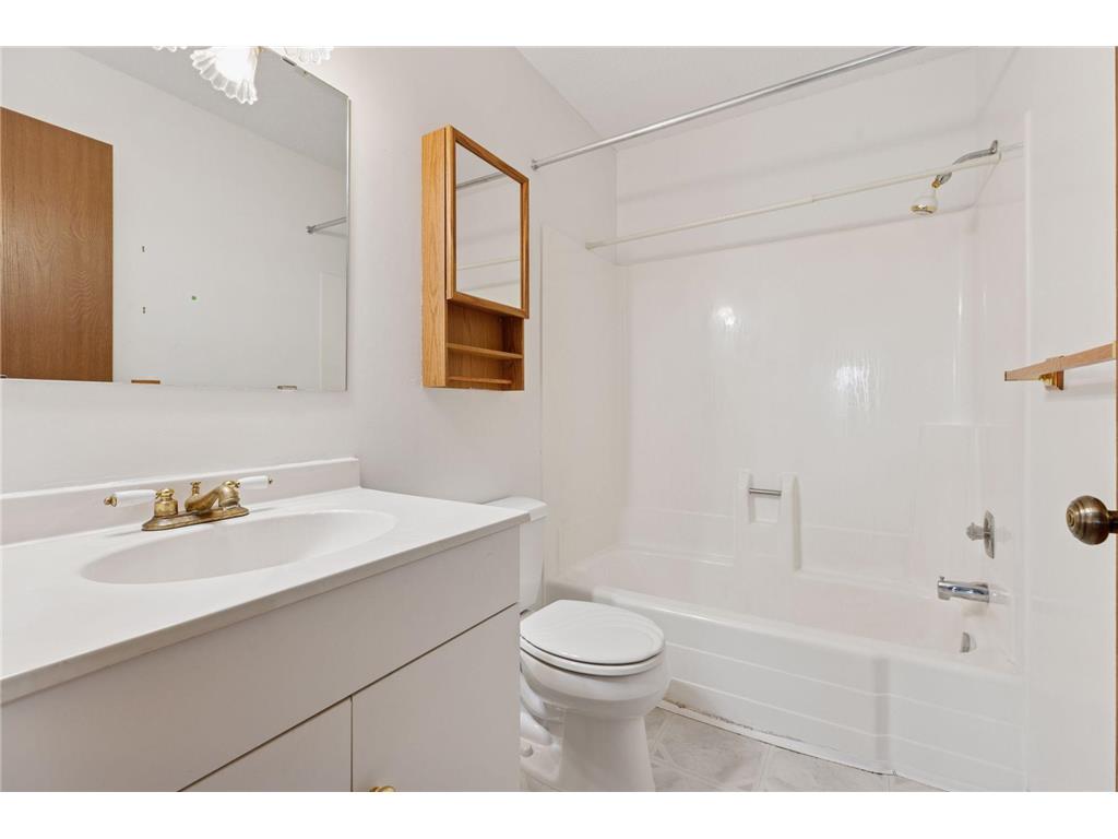 5697 Green Circle Drive #219 Minnetonka MN 55343 6797452 image13