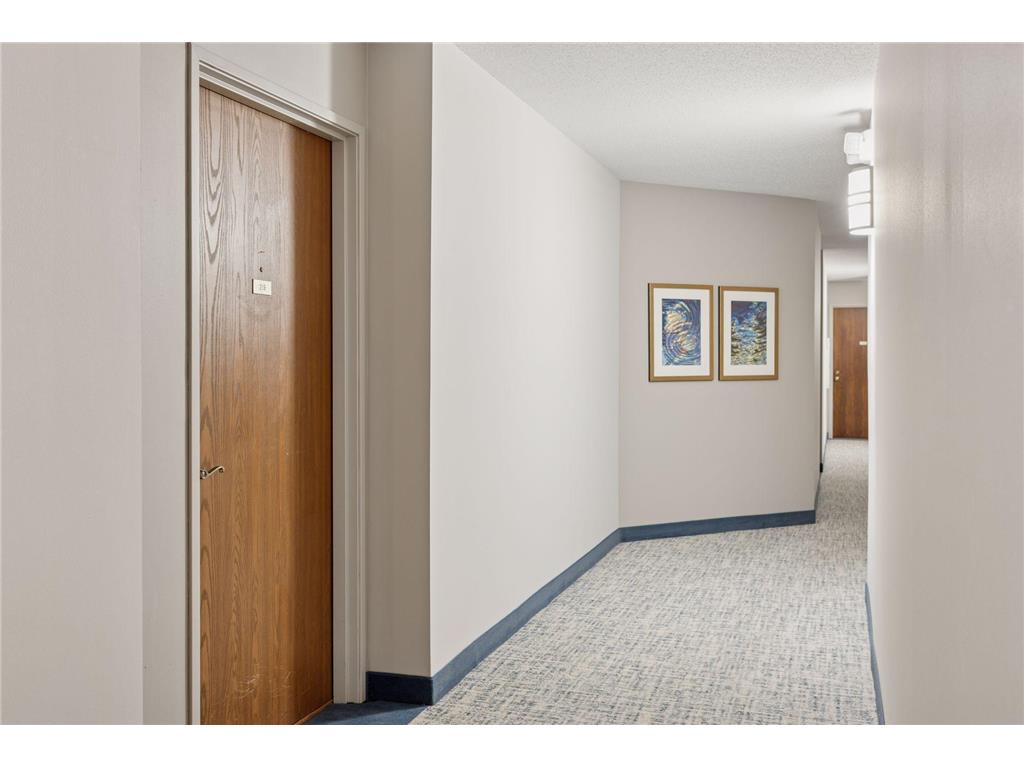 5697 Green Circle Drive #219 Minnetonka MN 55343 6797452 image20