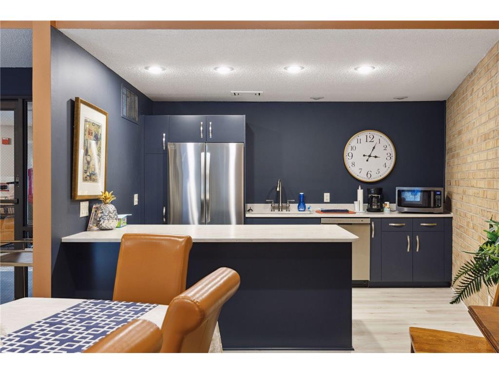 5697 Green Circle Drive #219 Minnetonka MN 55343 6797452 image26