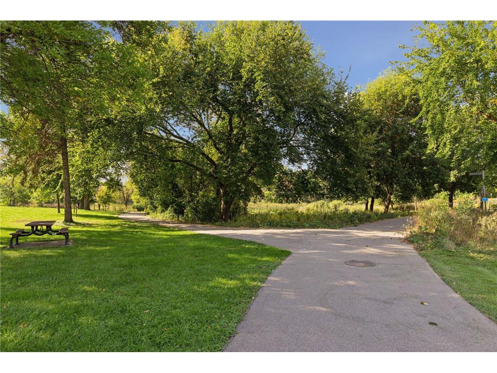 5697 Green Circle Drive #219 Minnetonka MN 55343 6797452 image35