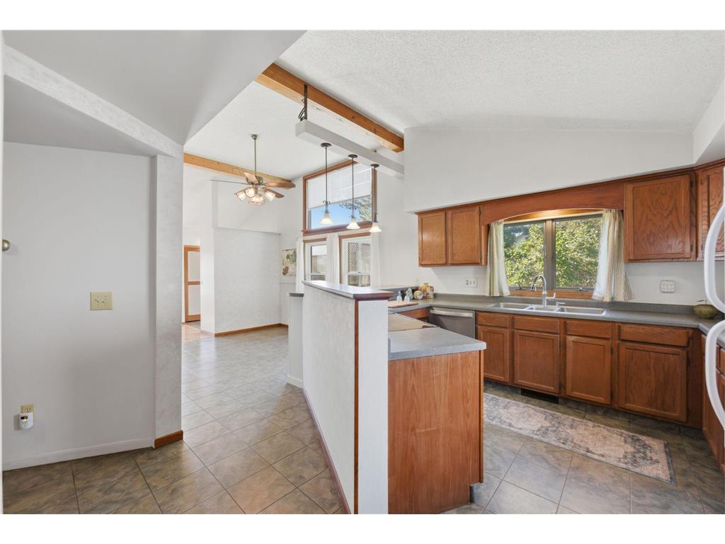 5698 Stagecoach Trail N Oak Park Heights MN 55082 7079897 image11