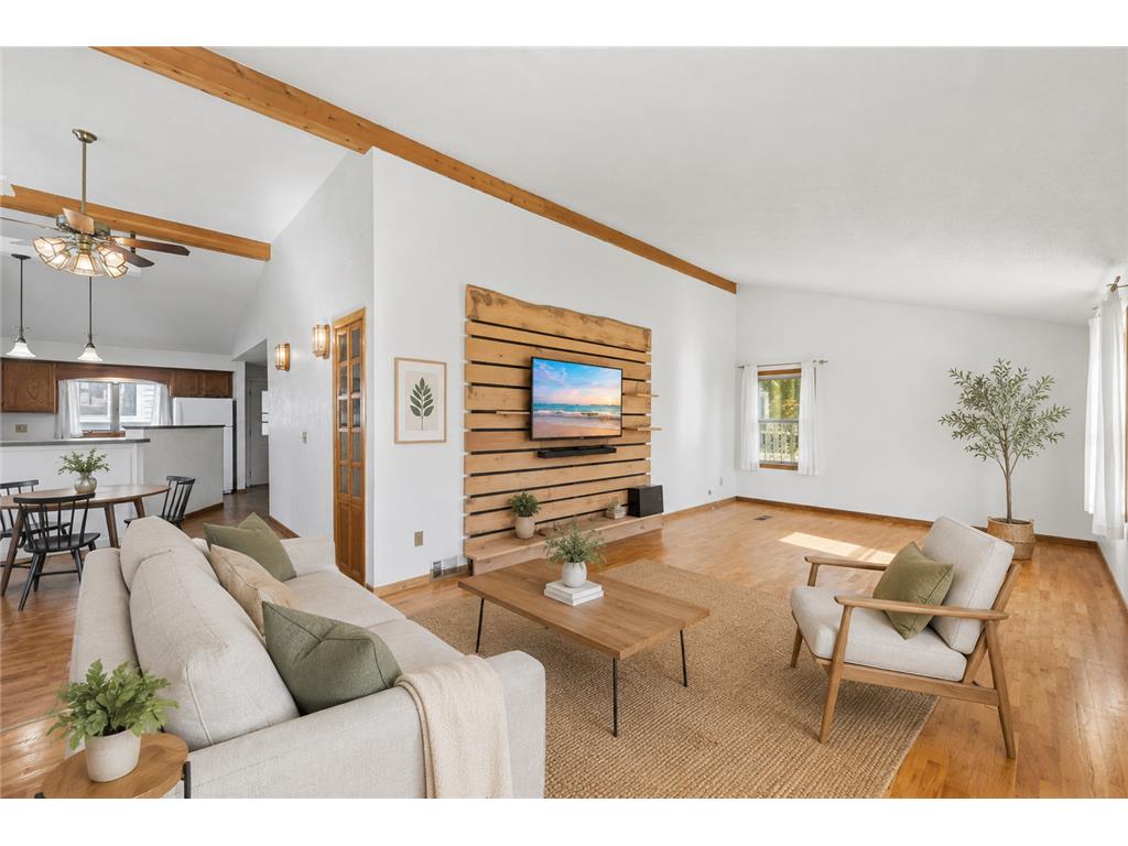 5698 Stagecoach Trail N Oak Park Heights MN 55082 7079897 image2
