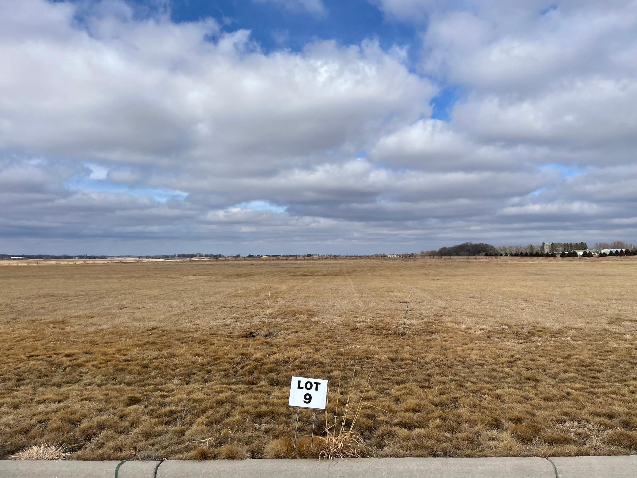 570 Hillcrest Street Edgerton MN 56128 6165735 image1