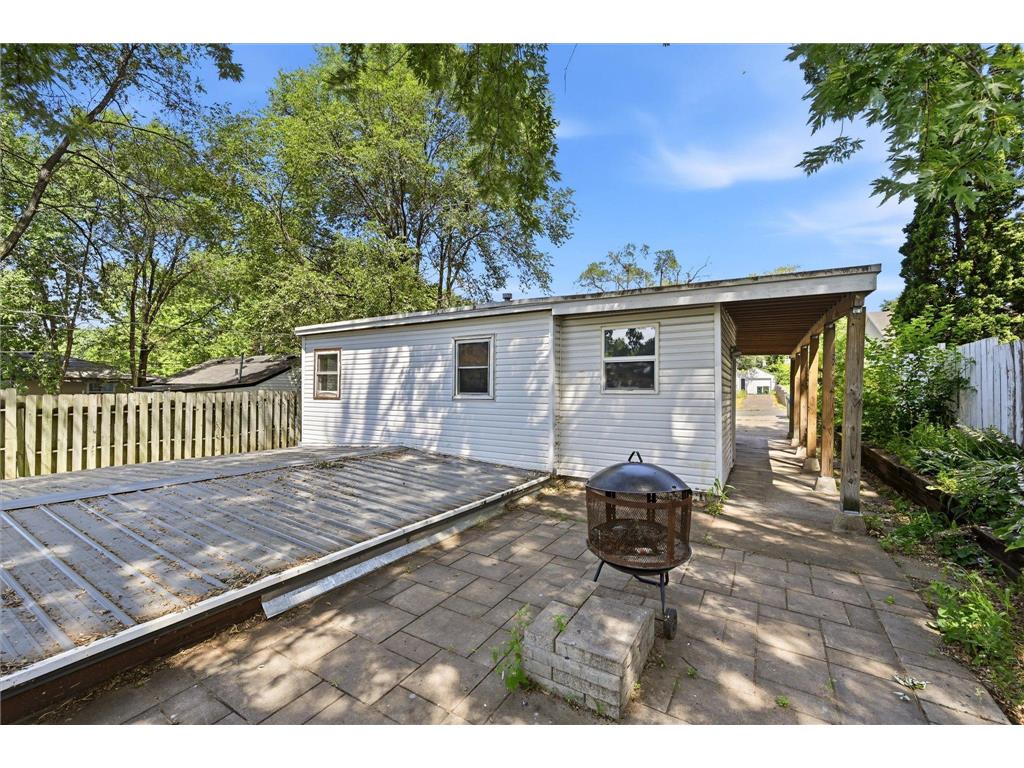 570 Ironton Street NE Fridley MN 55432 7110012 image16