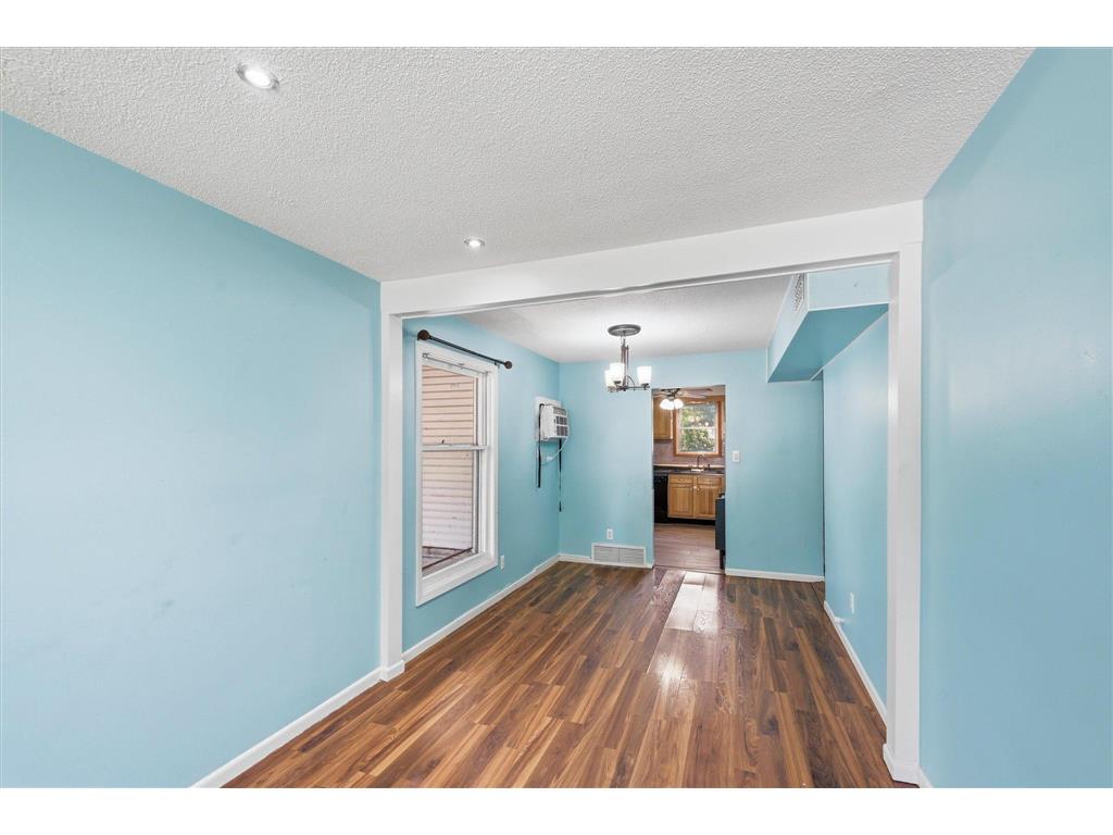 570 Ironton Street NE Fridley MN 55432 7110012 image4