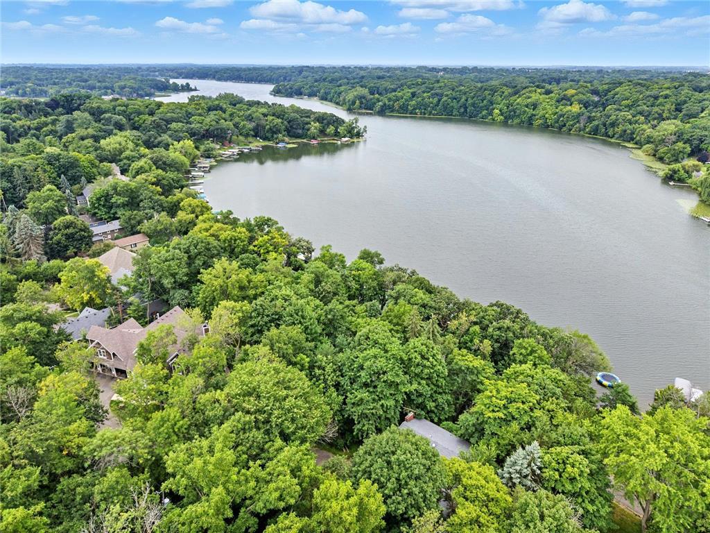 570 Pleasant View Road Chanhassen MN 55317 - Lotus Lake 6772556 image1