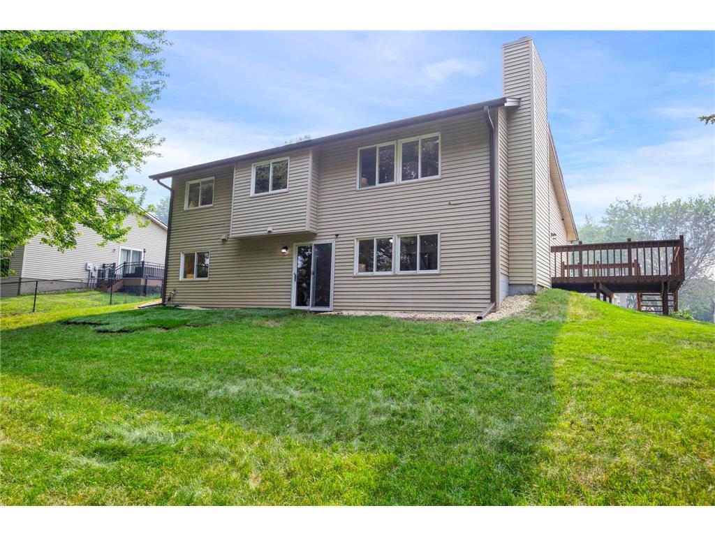5700 Deer Trail E Shoreview MN 55126 7109425 image20