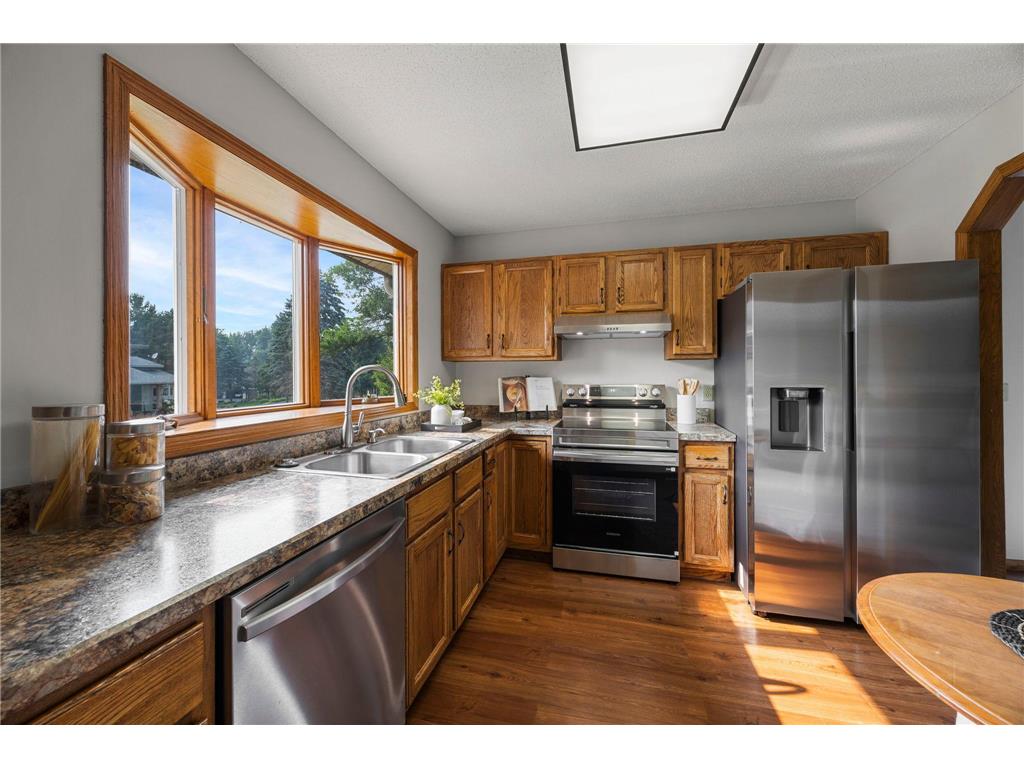 5700 Deer Trail E Shoreview MN 55126 7109425 image4