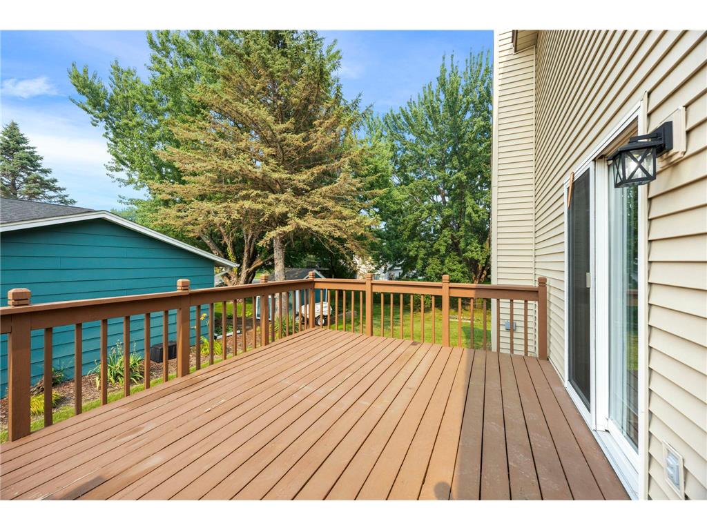 5700 Deer Trail E Shoreview MN 55126 7109425 image7