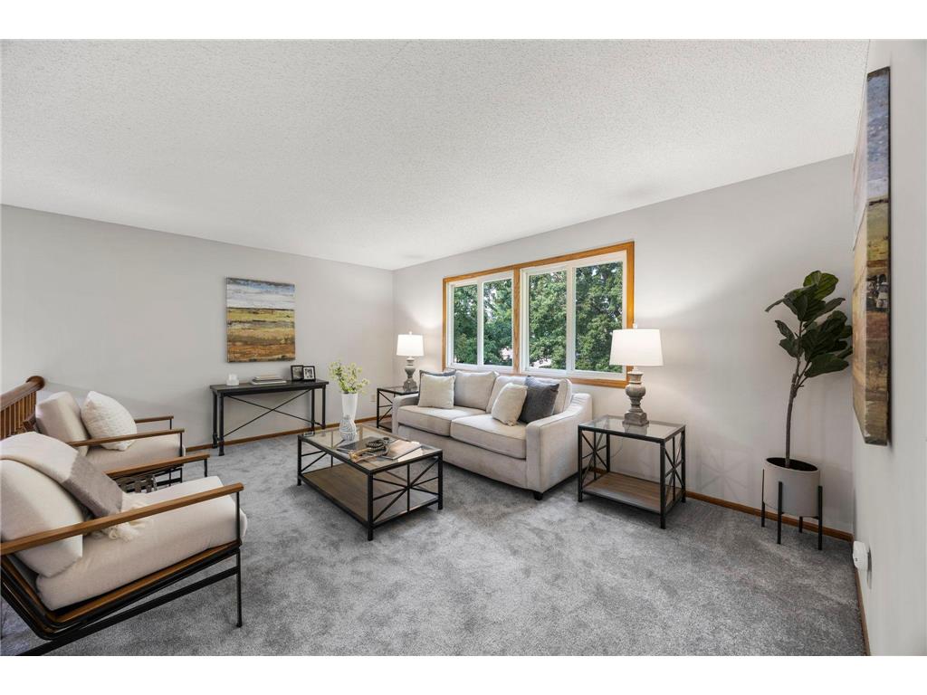 5700 Deer Trail E Shoreview MN 55126 7109425 image8