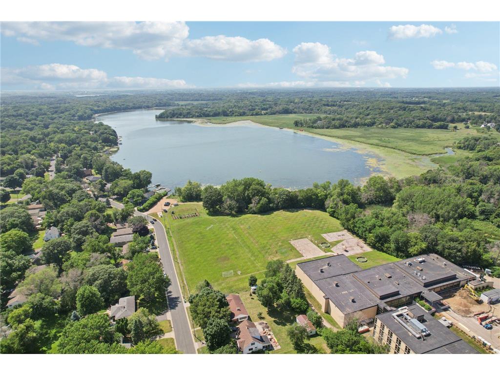 5700 Grandview Boulevard Mound MN 55364 - Dutch 6755028 image1