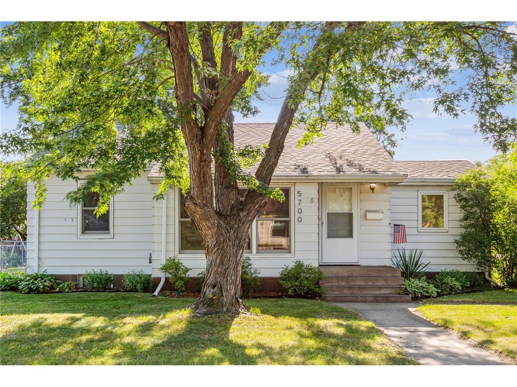 5700 Irving Avenue N Brooklyn Center MN 55430 6408167 image1