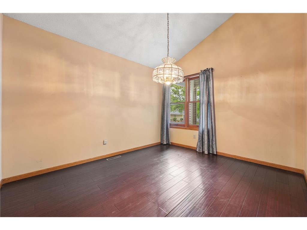 5700 Willow Trail Shoreview MN 55126 7058533 image17
