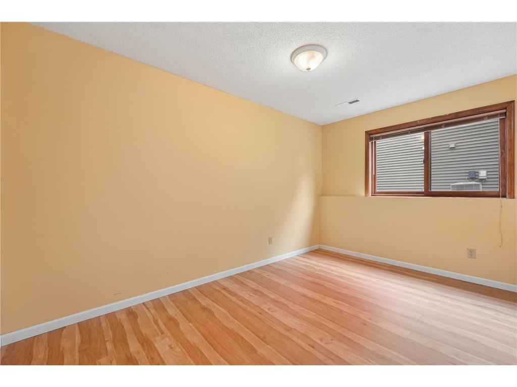 5700 Willow Trail Shoreview MN 55126 7058533 image31